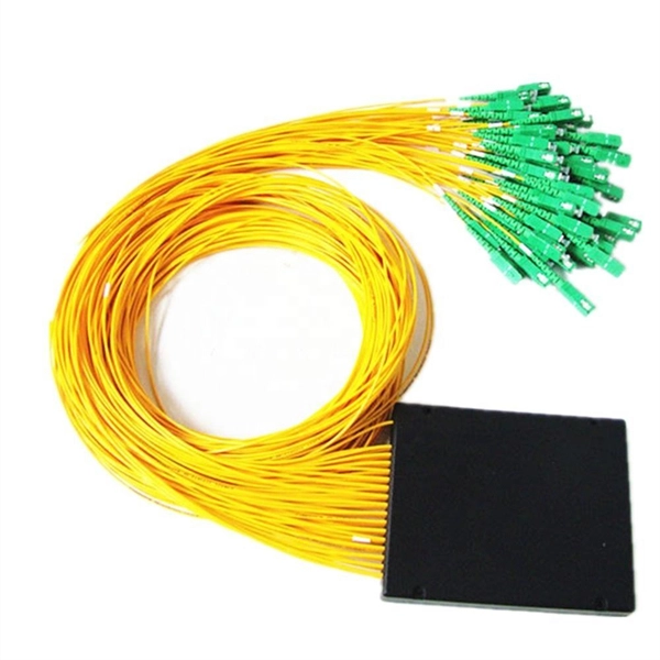 How many patch cords are needed for an 8-core fiber optic cable 