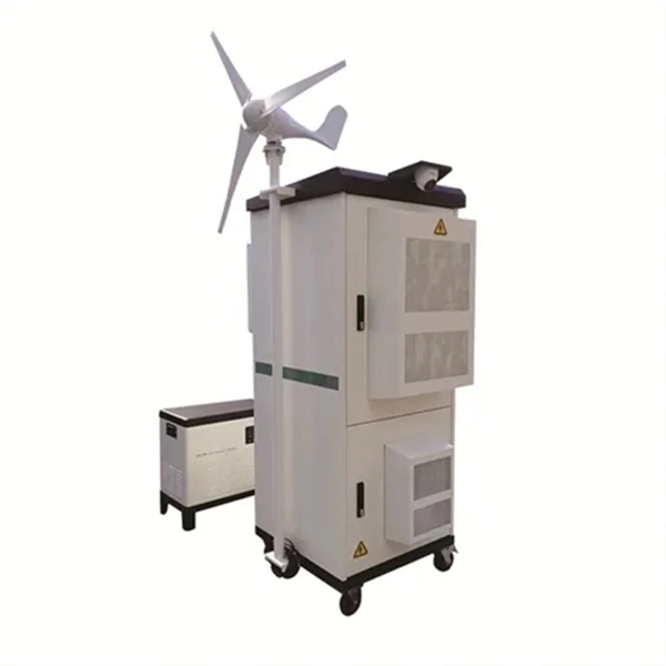 Fiber optic splitter splits into 2-to-6-fiber splicing units